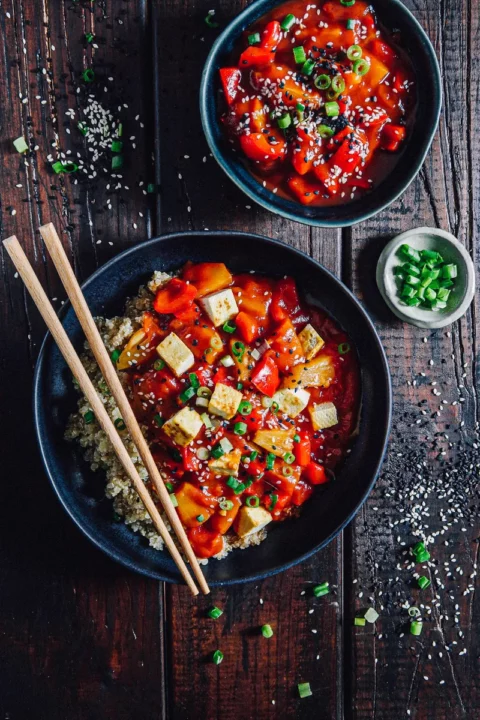 Tofu w sosie słodko-kwaśnym